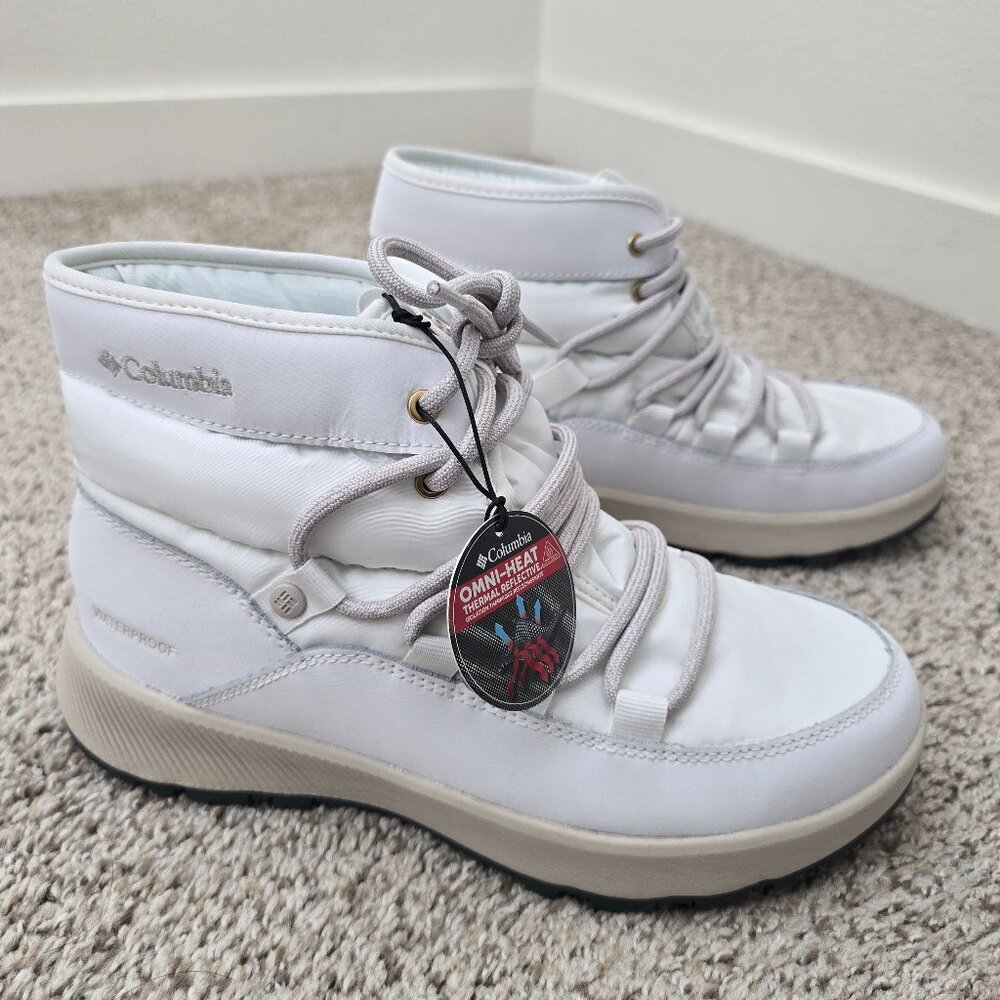 Columbia Winter Trail Omni-Heat Boots Womens Size 7.5 White